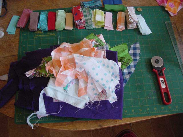 Fabric cut for making a rag rug