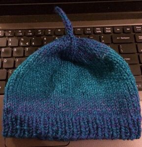 Handspun baby knut hat