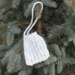 Another Pretty Pattern for a Knit Purse