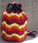 Shell Knitting for a Bag, in German Wool