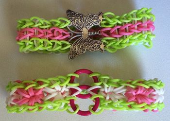 How to add a centre charm to a rainbow loom bracelet 6