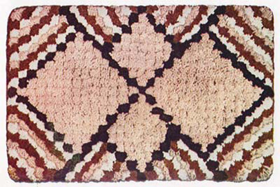 Diamond patterned fluff or tuft rug