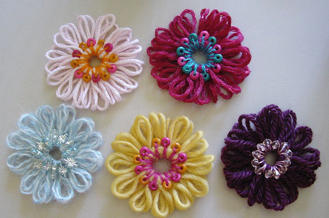 Loomed flowers with beaded centers