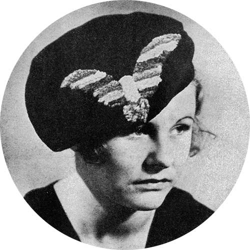 Singercraft bird design on a beret