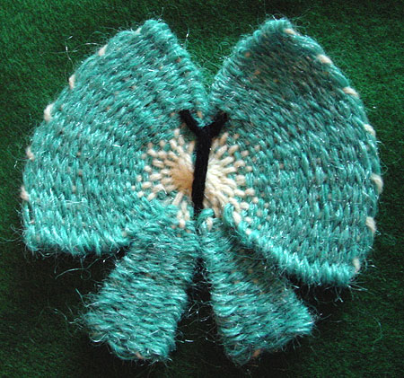 The finished flower loom butterfly