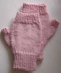 Fingerless mitts knit with 8ply or dk weight yarn