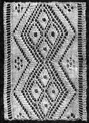 Wide knit insertion with diamond patterning