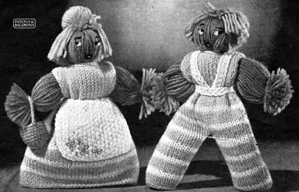 Vintage yarn dolls with knitted outfits