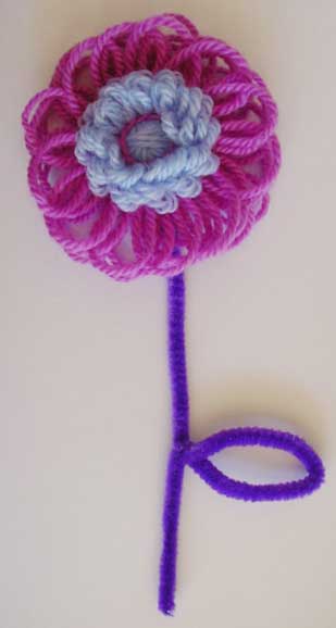 Loomed flower with a simple stem