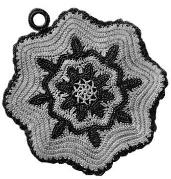 THrn rose potholder