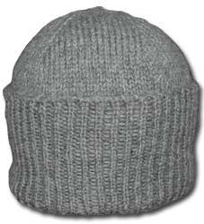 Classic knitted watch cap. Free knitting pattern