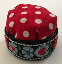 Bottle top pincushion with optional ribbon decoration